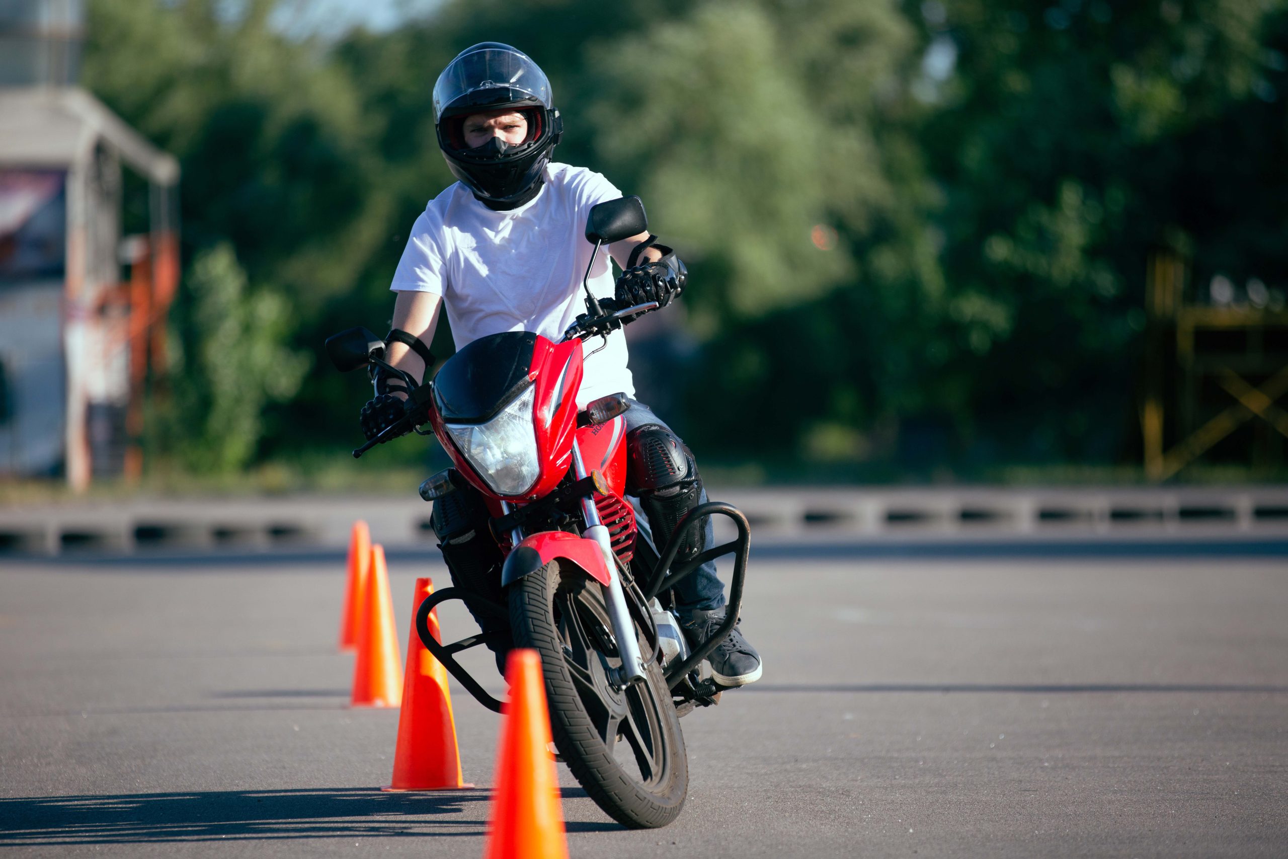 moto school scaled